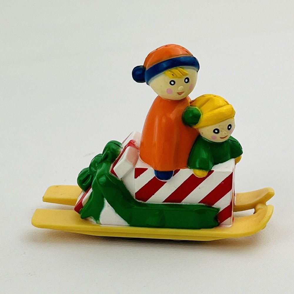 Mr. Christmas Santa's Ski Slope Kids in Wrapped Gift Replacement Sled Figure